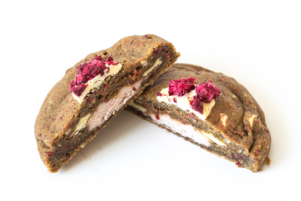 White Chocolate Raspberry Cheesecake Cookie